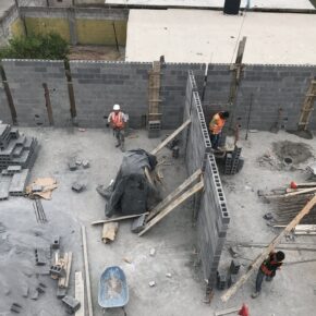 muros de construccion apico